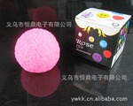 厂家直销 浪漫礼品圆形玫瑰花七彩小夜灯批发地摊 搪胶塑料灯
