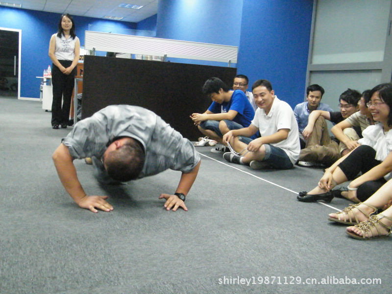 泛普纳米首次团队拓展培训--领袖的风采_品美