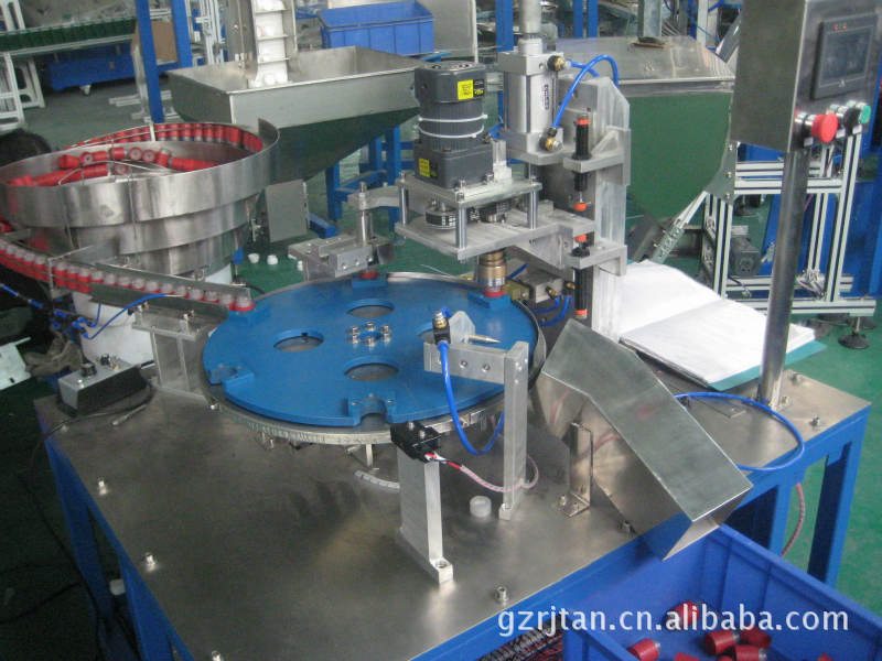 酒盖一体化组合机