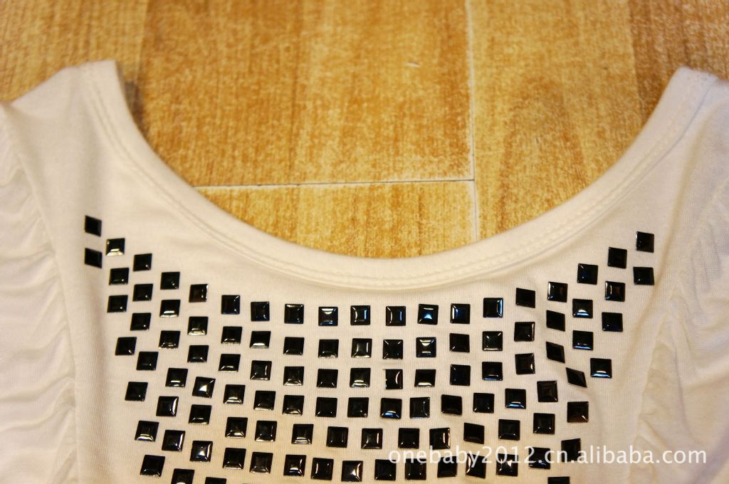 2012秋装新款韩版蝙蝠衫拉力棉时尚套头亮片