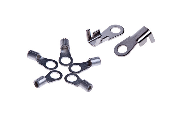 百高五金赢得腕外外壳严密开槽装配专利可提升开槽精度与产物德料