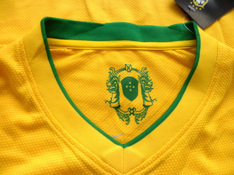 足球、篮球服-2012 巴西国家队足球服 主客场