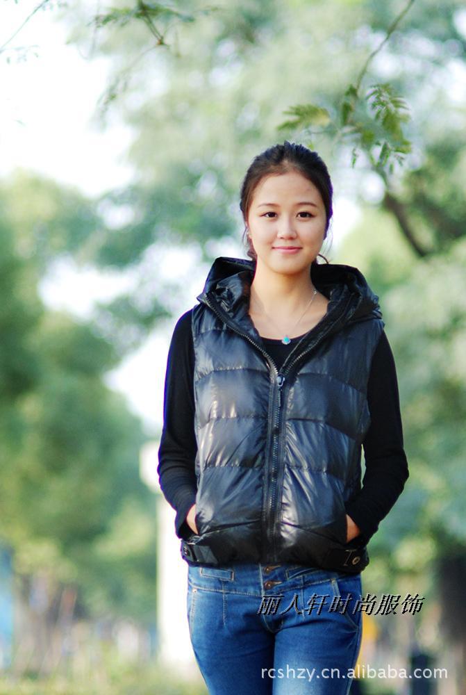 【厂家直销 <em>马夹</em>加厚<em>带帽白</em>鸭绒<em>羽绒马甲</em>羽绒