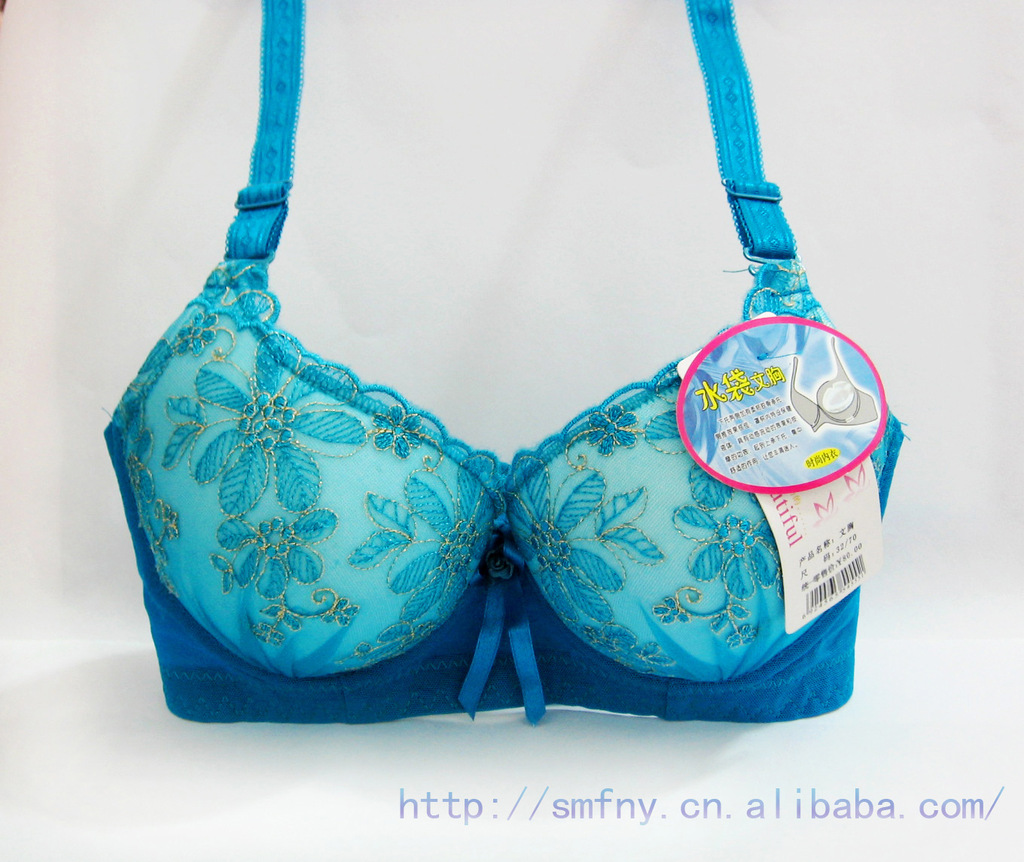 内衣批发 蕾丝金丝边 玫瑰精油按摩珍珠<em>水袋文</em>