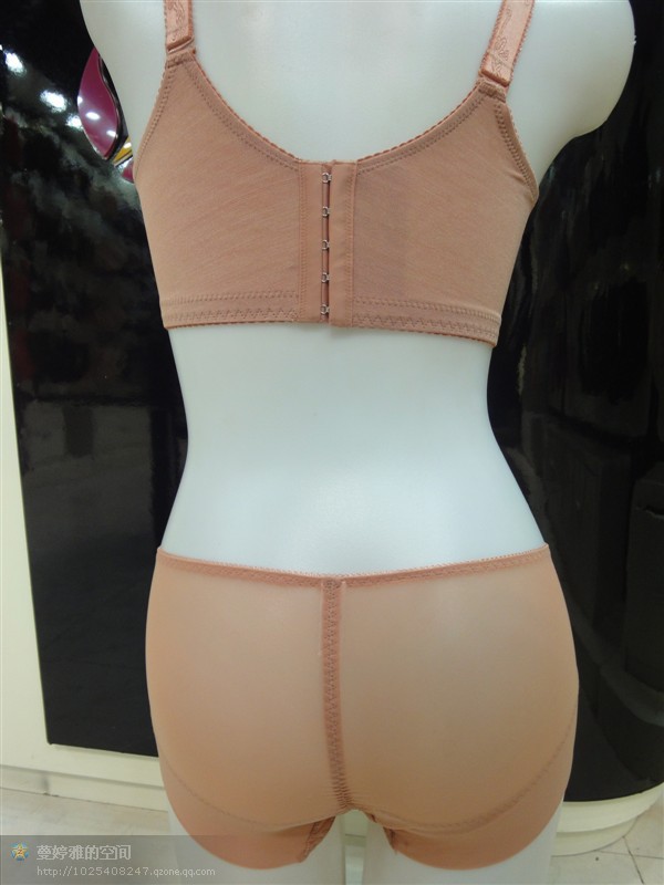 批发采购<em>文胸</em>-<em>文胸</em>批发簿款5<em>排扣文胸</em>液化汰罩