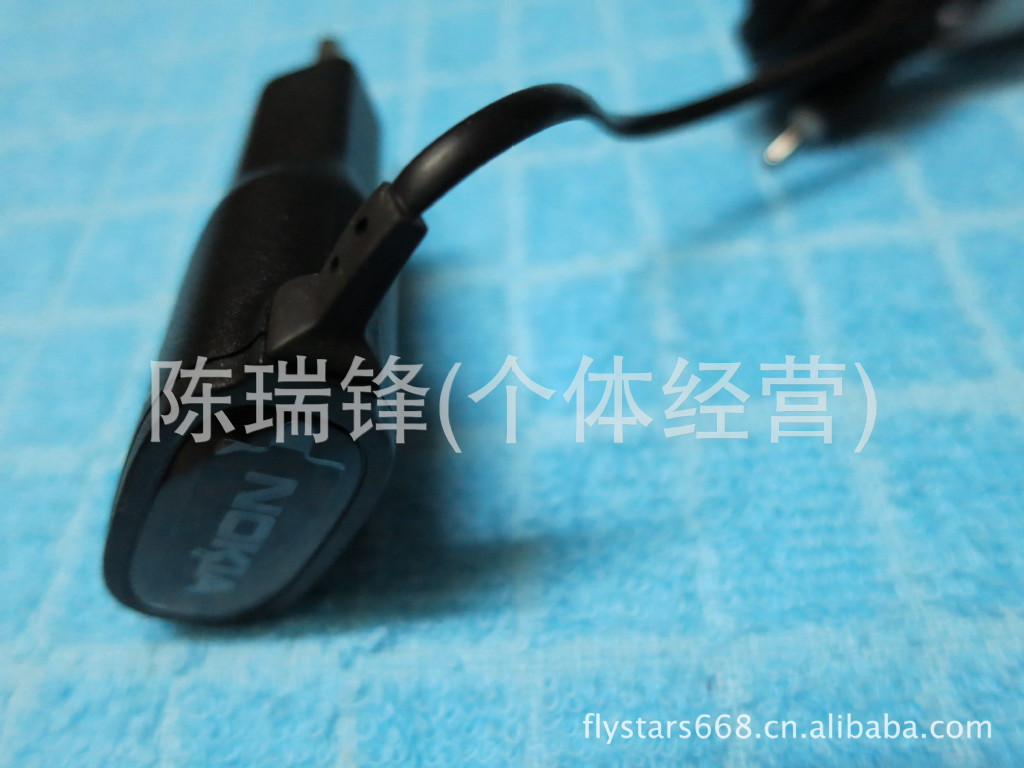 诺基亚5230 e71 x6 e66 n82 n79 n78 ac-15e 原装充电器-2.0mm