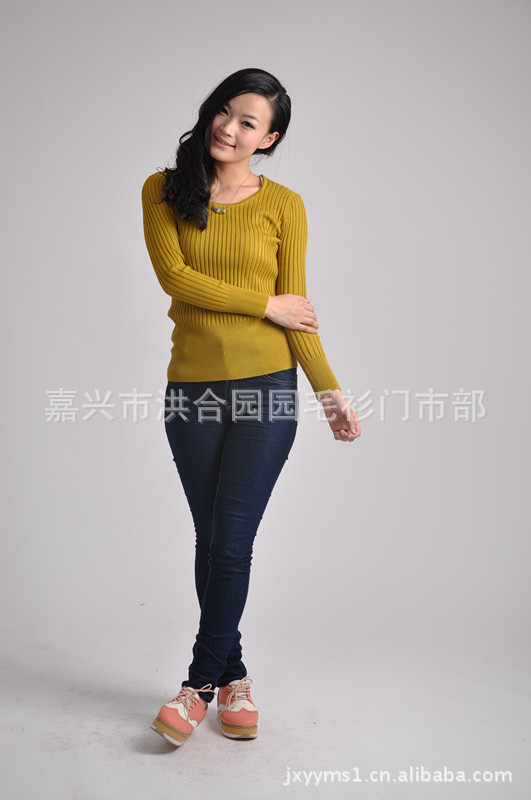2012新款春装韩版中长款低领打底衫修身针织