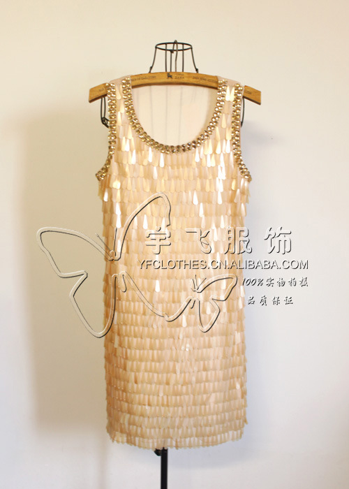 <em>秋冬</em>新款亮钻钉珠亮片流苏<em>无袖连衣裙</em>女背心裙