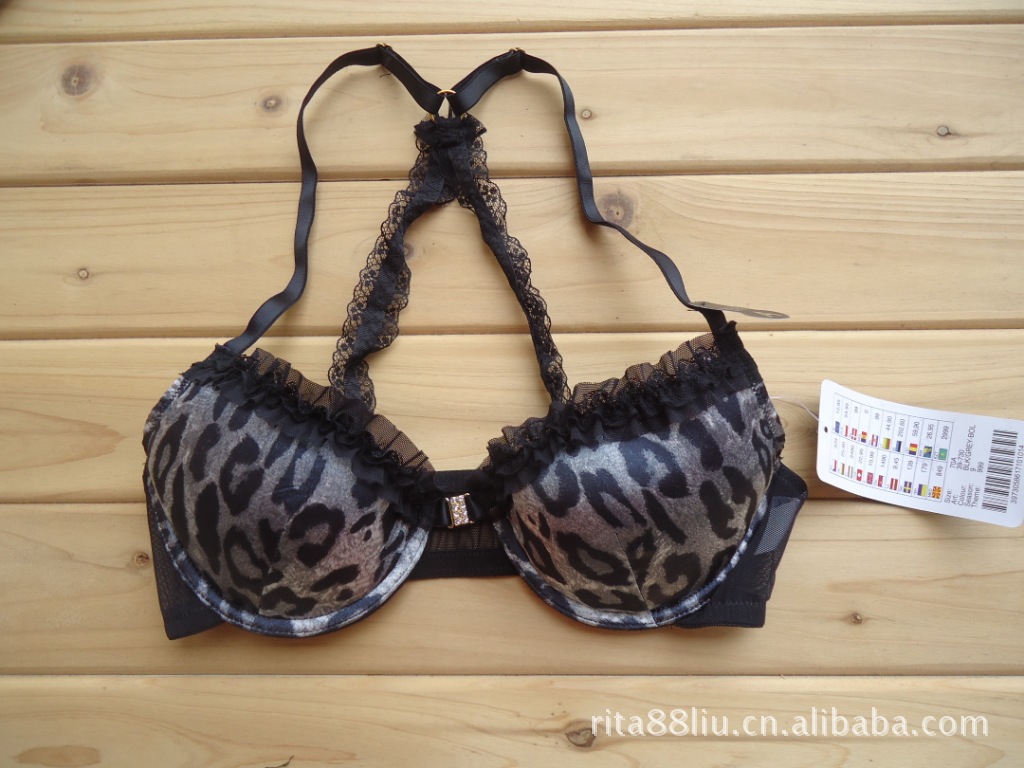 供应<em>外贸内衣</em>套装<em>文胸</em> 欧美<em>原单</em> AC品牌 上薄