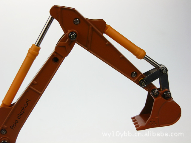 【厂价直供 C-21金属挖土机电打火机摆件 可调