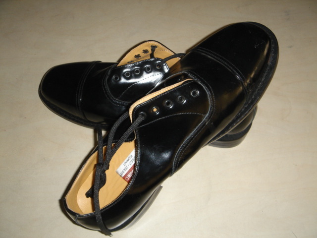 军鞋-牛皮亮光系鞋带款军鞋--求购产品详情