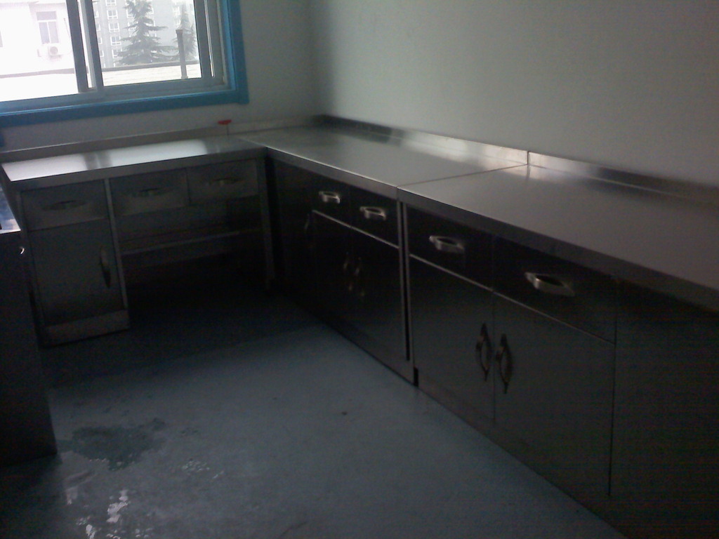 【量大从优】精品彩色不锈钢整体橱柜 透气性