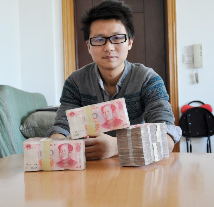 (谈天原创)这个客户很牛B,直接30万现金,下单买