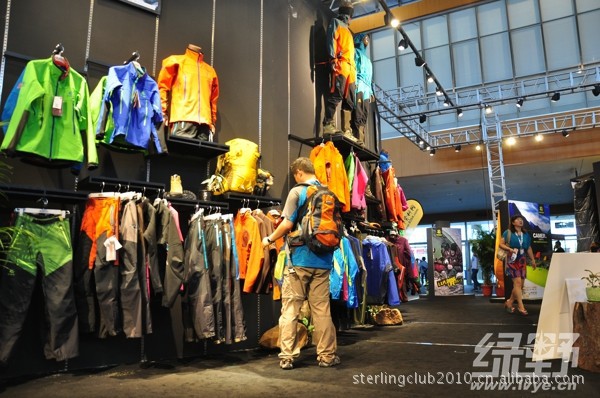 凯乐石攀登新品亮相2012亚洲户外展