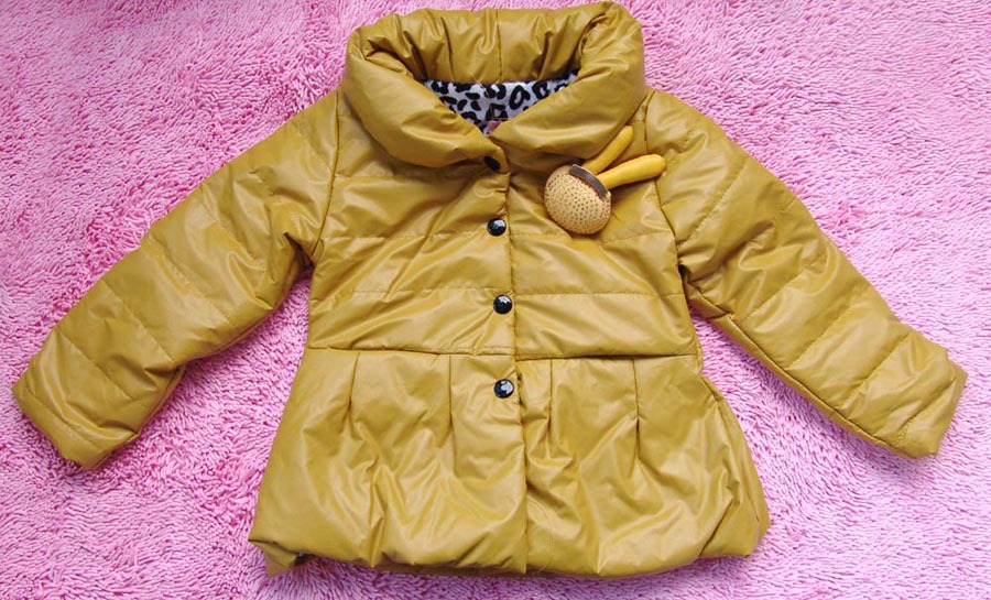 2012韩版爆款女童冬装加棉加厚皮衣外套上衣