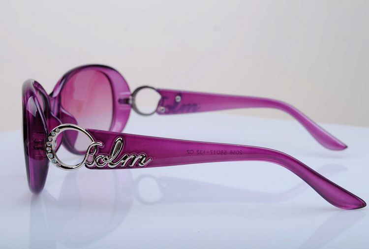 阳镜-2012款 经典<em>女士</em>太阳镜 奢华<em>精致</em> <em>英文</em>字