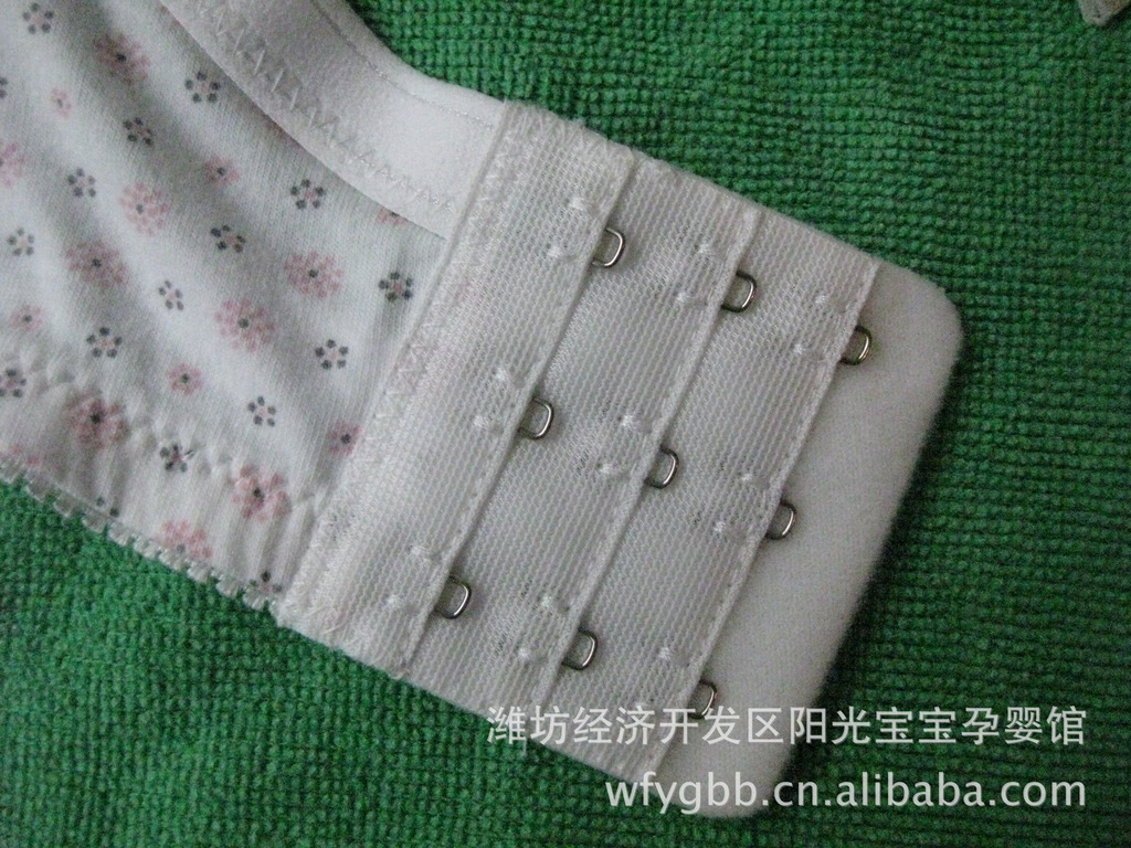 纯棉<em>孕妇</em>哺乳<em>文胸</em>批发 前开扣<em>不带</em>钢圈喂奶胸