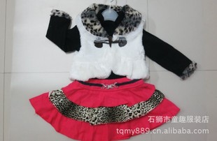 厂家直销 冬季外贸韩版<em>款式</em>女<em>童装马甲</em>套装绒