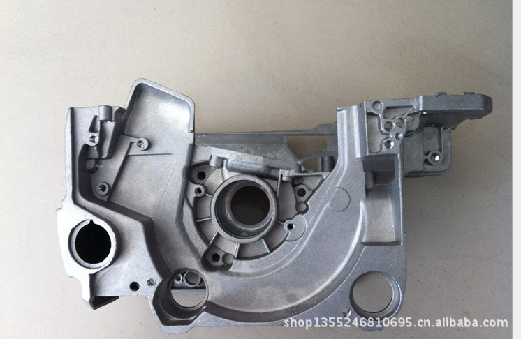 【专业供应各种油锯箱体 五金配件 园林工具配