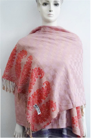 【供应中东地区丽江旅游风景区域腰果围巾】