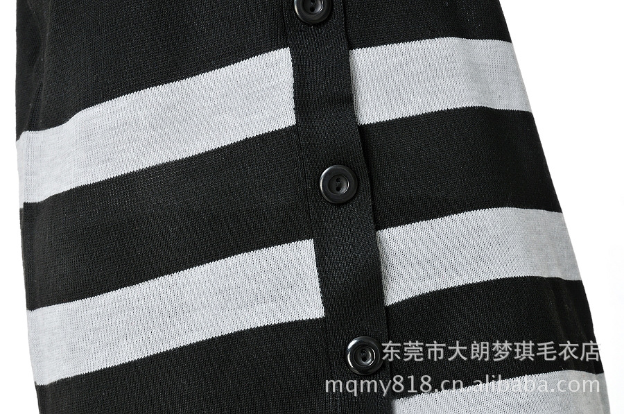 【时尚韩版<em>条纹</em>中长款女式<em>开衫针织</em>衫库存批发