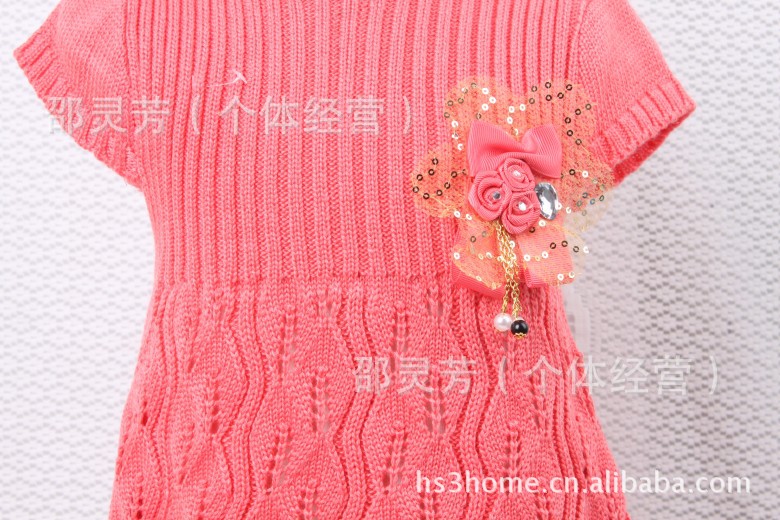 <em>女童韩版裙</em>款毛衣背心裙凤尾花电脑版儿童毛衣