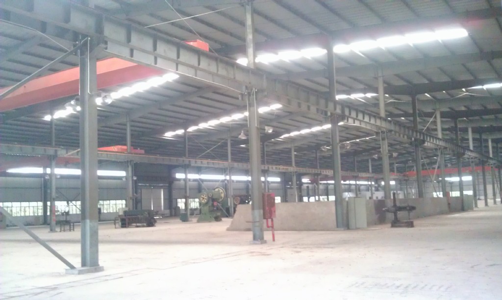 二手钢结构厂房出售收购,20000平米,15米连跨