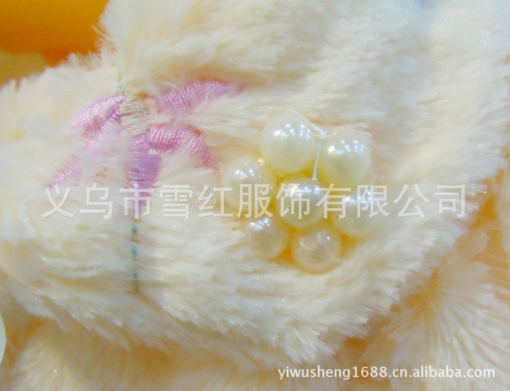 2012秋冬<em>精品女外套</em> 高档舒适小披肩 优质厂家