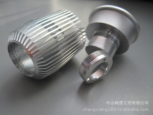 机加工-广东专业CNC精密铝合金加工件、LED