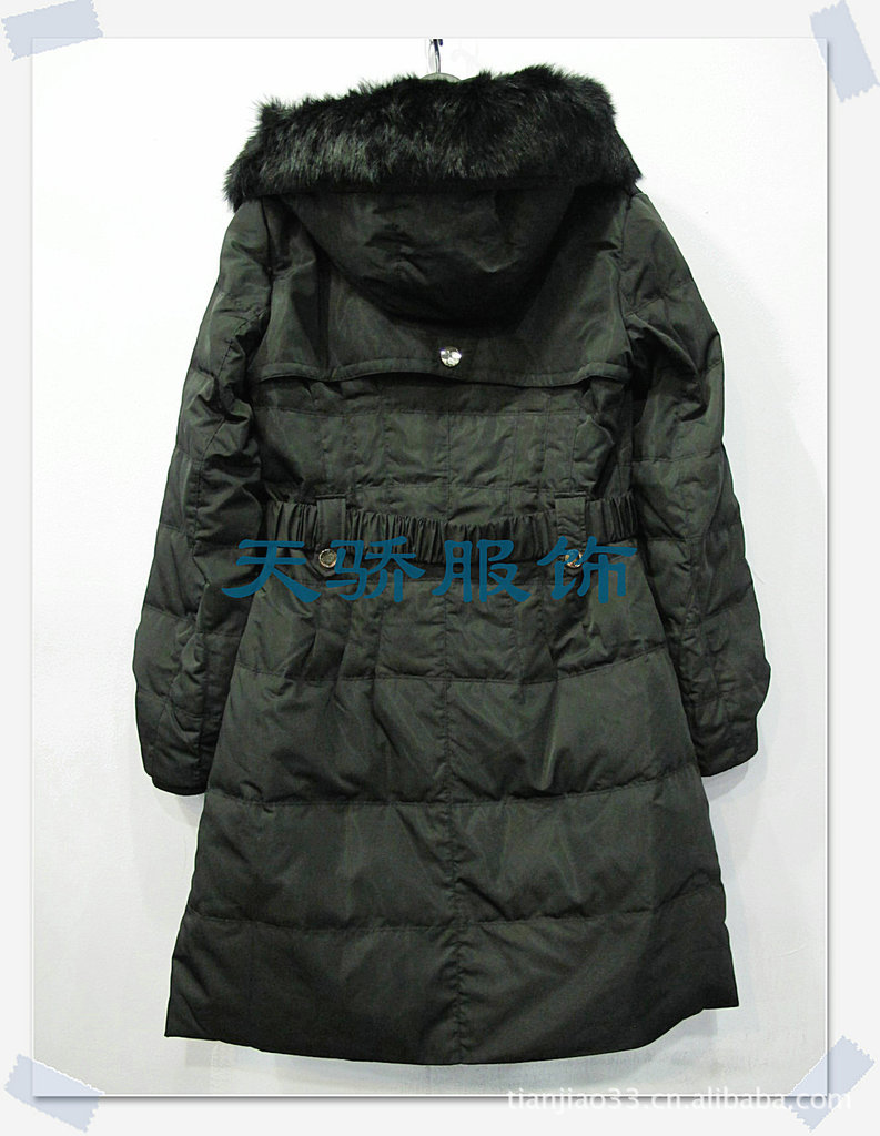 倬可儿&可姿伊等<em>品牌女装</em> 批发供应 <em>中高档</em>羽