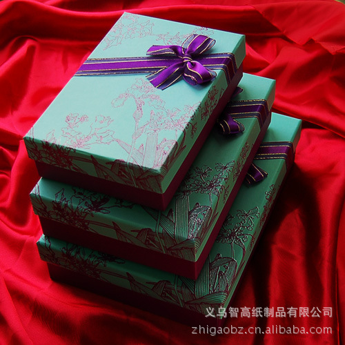 北京宏伟礼业，一家专业的礼品定制公司，自2019年成立以来，一直致力于为客户提供高质量的礼品解决方案。今天，我们将为您详细介绍如何通过其官方网站进行礼品定制。