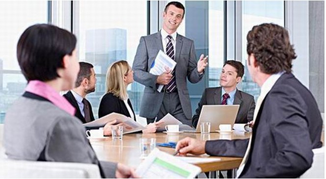 谈钱伤感情? 创业团队该拿多少薪水