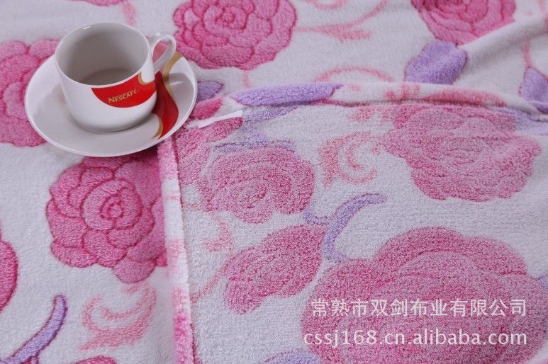 高品质毛毯<em>面料</em> <em>睡衣面料</em> <em>珊瑚绒</em> 法兰绒 舒棉绒