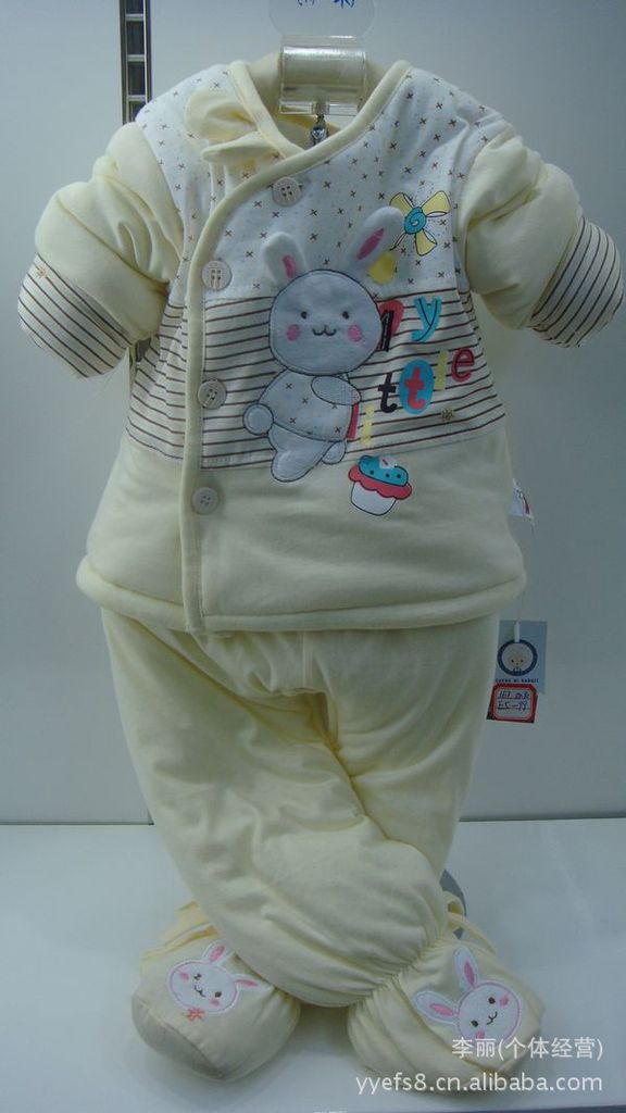 新品供应圣比兔167可爱兔子图案儿童棉衣纯棉