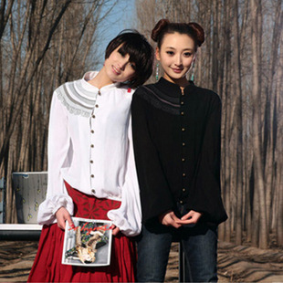 <em>精致女人装</em>系列 立领灯笼袖刺绣长袖皱麻衬衫