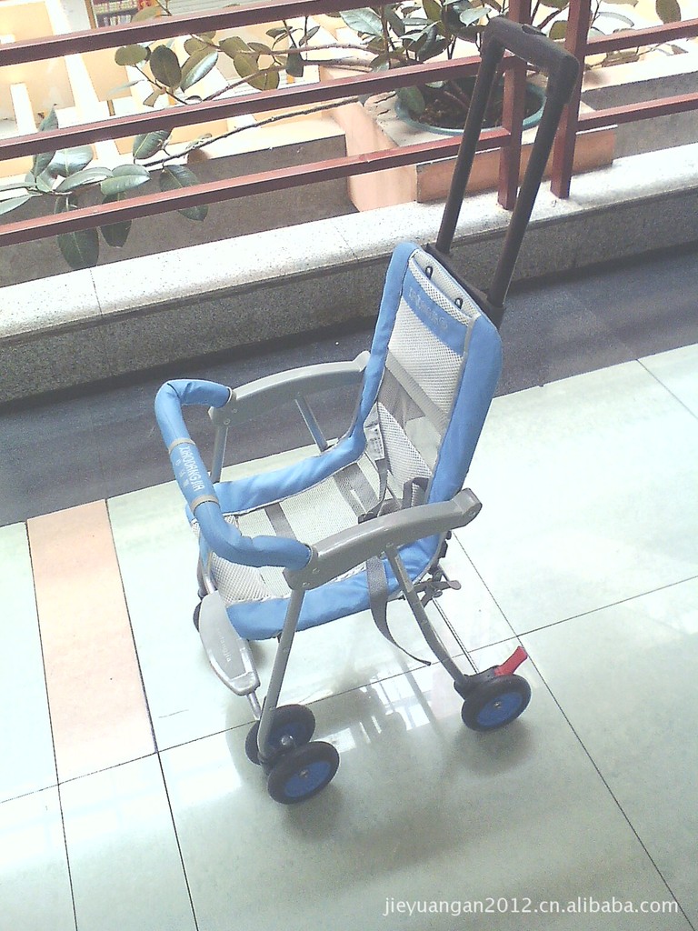 宝宝推椅 可折叠婴儿车 超轻便可折叠伞车 bb车
