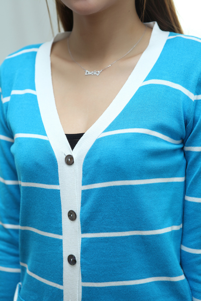 【厂家直供 秋冬女式韩版长袖<em>条纹针织开衫</em>个