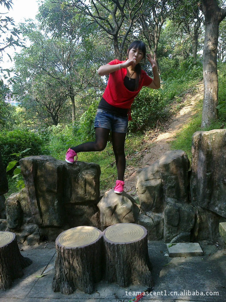 【最美<em>厂妹</em>】富士康一线女工也想上论坛,闪亮