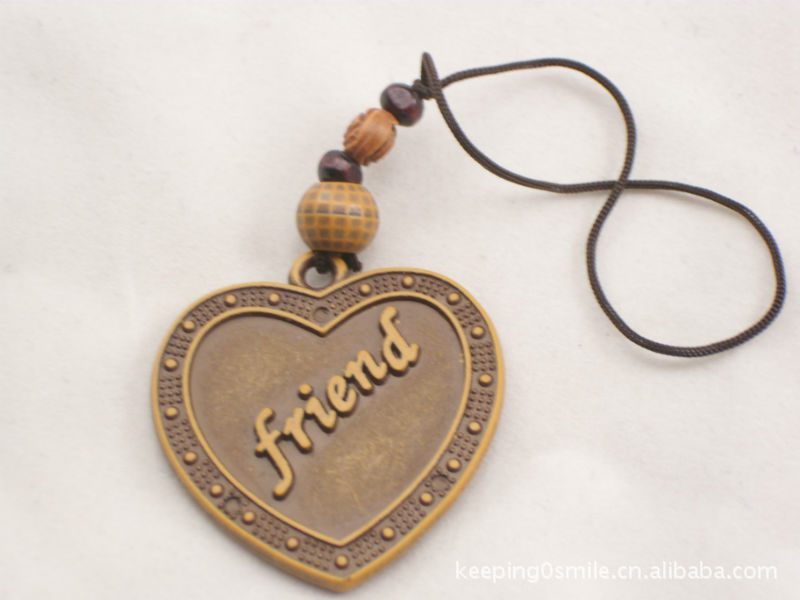 仿桃木手机链 手机挂件 批发 0.20元\/pcs