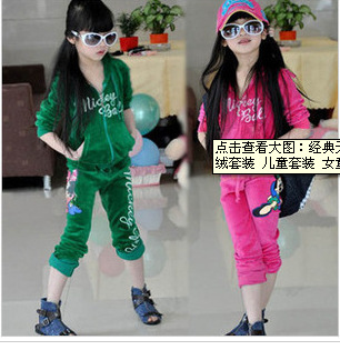直销 小美女精典米奇天鹅绒套装 <em>女童休闲装</em> 图