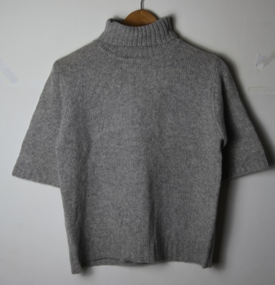 2012年100%绵<em>羊绒出口</em>尾单半袖<em>羊绒毛衣</em>针织