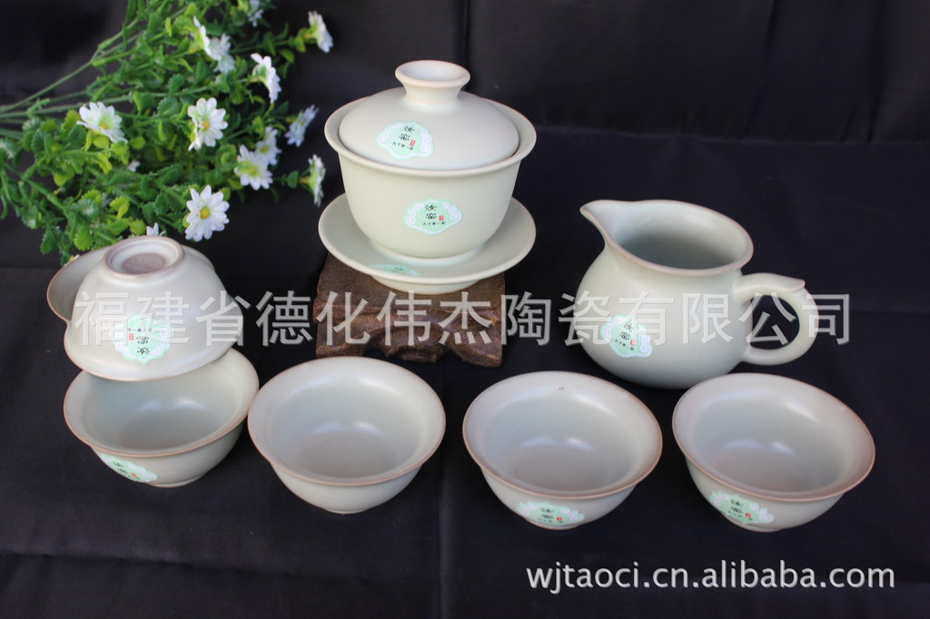 陶瓷茶具 广告茶具 手绘瓷器 功夫套组，功夫茶具 高白茶具 玉瓷茶具 旅行茶具 促销礼品 餐具 杯 烟灰缸 茶叶罐 套装茶具 茶具礼品 商务礼品