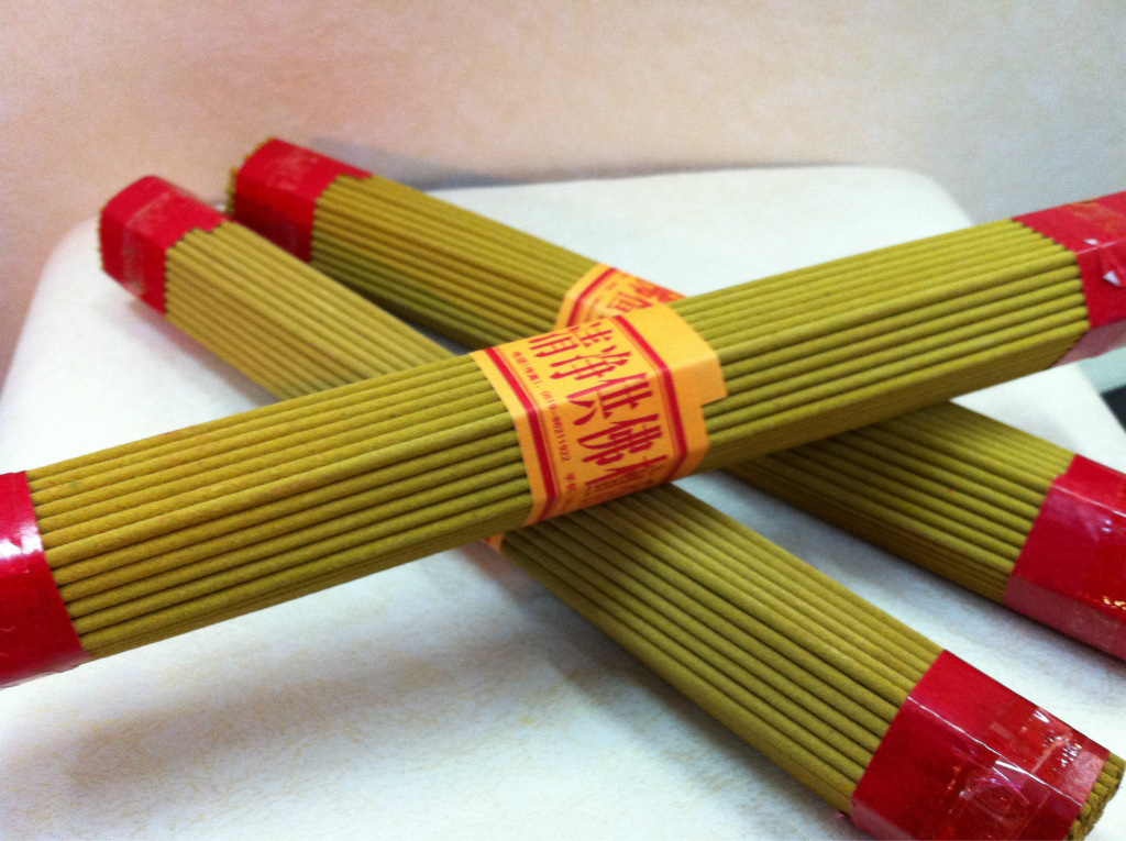 批发供应 六角彩棒香 檀香 优质贡香图片,批发供应 六角彩棒香 檀香 优质贡香图片大全,楼小娟(个体经营)-马可波罗网
