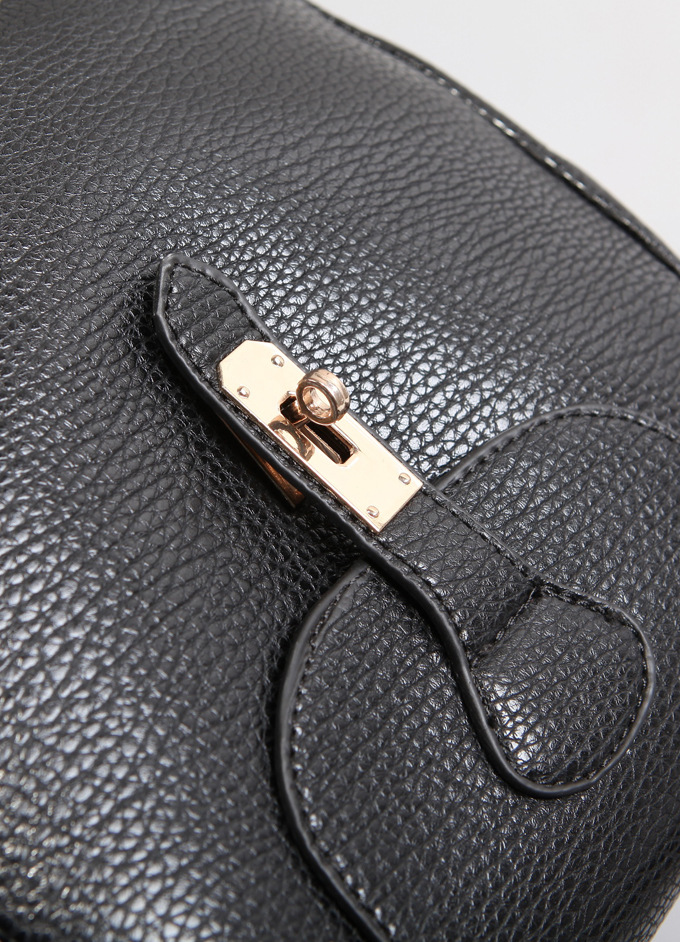 Сумка Other brands g6121 G1621 Other brands Жен. Искусственная кожа Цепь на ручке Тип обложки Сумка с карманом на молнии, Карман для мобильного, Сумка для документов, Сумка-планшет на молнии Сумка-планшет Однотонный цвет Есть Жесткий Нет 100 Для отдыха Маленькая (максимальная длина 20-30 см) Современный европейский и американский В форме бочонка Одна ручка Сумка через плечо Сумка Other brands g6121 G1621 Other brands Жен. Искусственная кожа Цепь на ручке Тип обложки Сумка с карманом на молнии, Карман для мобильного, Сумка для документов, Сумка-планшет на молнии Сумка-планшет Однотонный цвет Есть Жесткий Нет 100 Для отдыха Маленькая (максимальная длина 20-30 см) Современный европейский и американский В форме бочонка Одна ручка Сумка через плечо