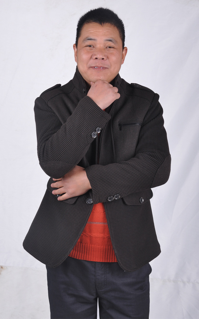 男士呢绒<em>大衣</em> <em>冬季</em>呢料<em>外套</em> <em>毛线</em>拼色 精品立领