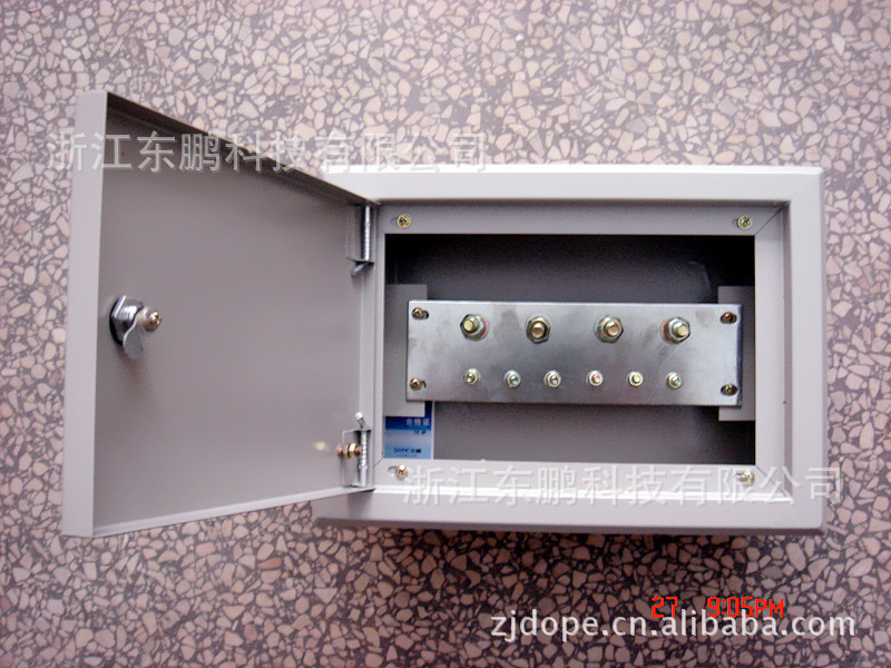 东鹏直销等电位端子箱,规格齐全,TD28等电位箱