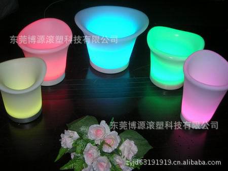 LED酒桶花盆方凳家具工厂生产优势明显