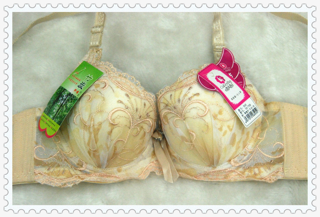 <em>竹炭文胸</em>批发 竹炭纤维 性感舒适 545# 舒适放