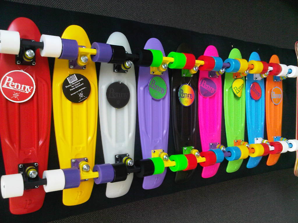 粉夜光板滑板 塑料滑板 滑板批发 penny香蕉板