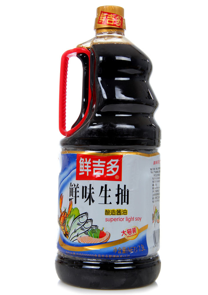 厂家批发 鲜吉多鲜味生抽 调味品 酱油鲜味生抽1.9l*6桶